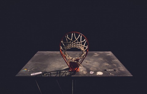 开云官网-篮网铁幕防守锁死快船，克莱高光时刻点亮团队胜利