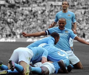 开云下载-奥运周期关键战之夜，克莱·汤普森的高光时刻照亮冠军之路