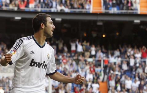 开云在线直播-加克波里程碑之夜闪耀，巴萨一波流带走土耳其悬念