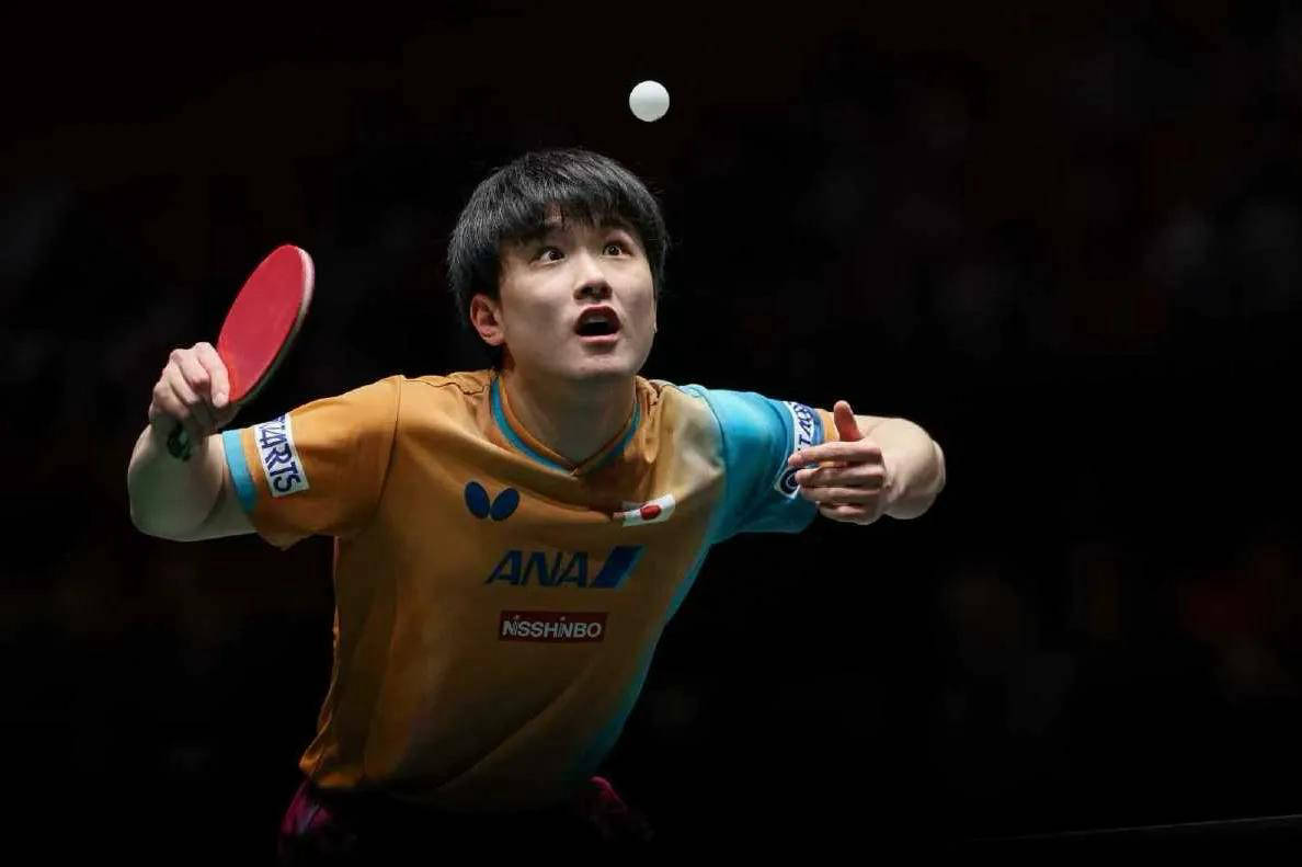 中国队逆转日本队，张本智和关键制胜