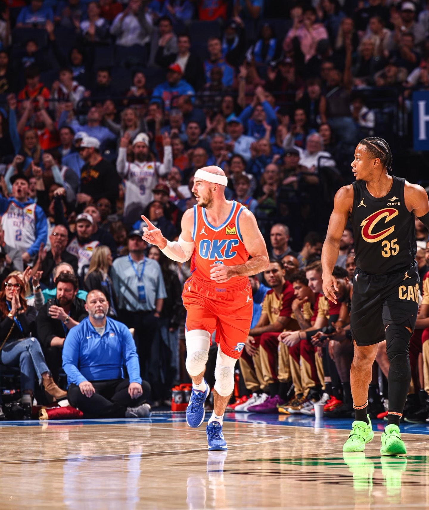 雷霆轻取广东队，塔图姆扛起全队