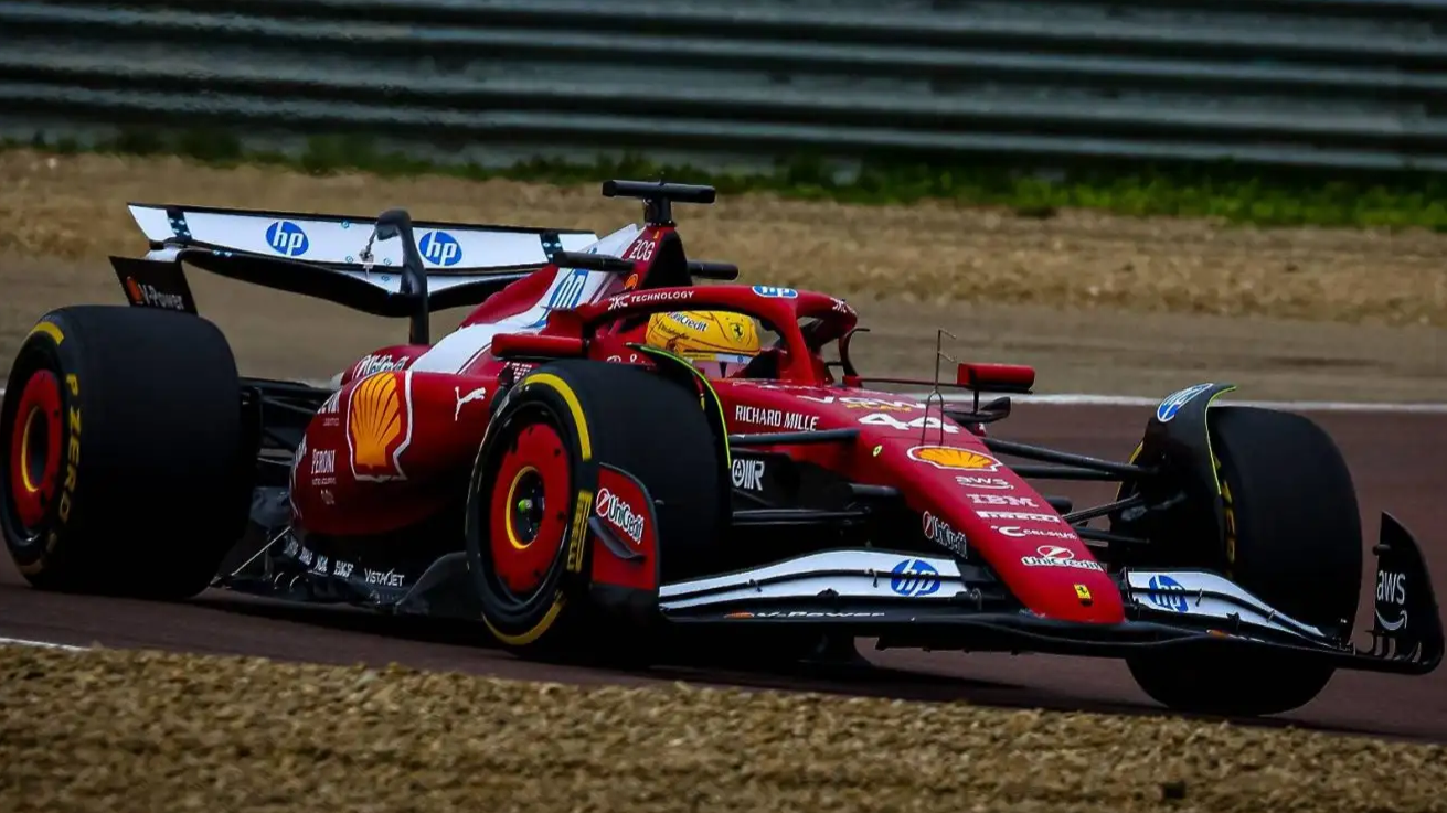 索伯车队险胜威廉姆斯，汉密尔顿刷新纪录