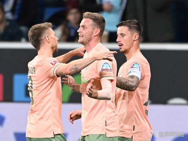 罗马翻盘多特蒙德，德利赫特打破历史纪录