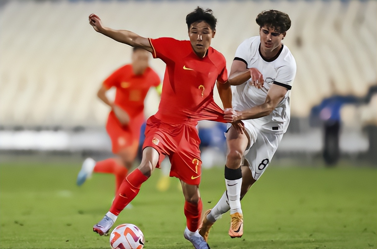 日本队逆转韩国队，梁靖崑惊艳四座