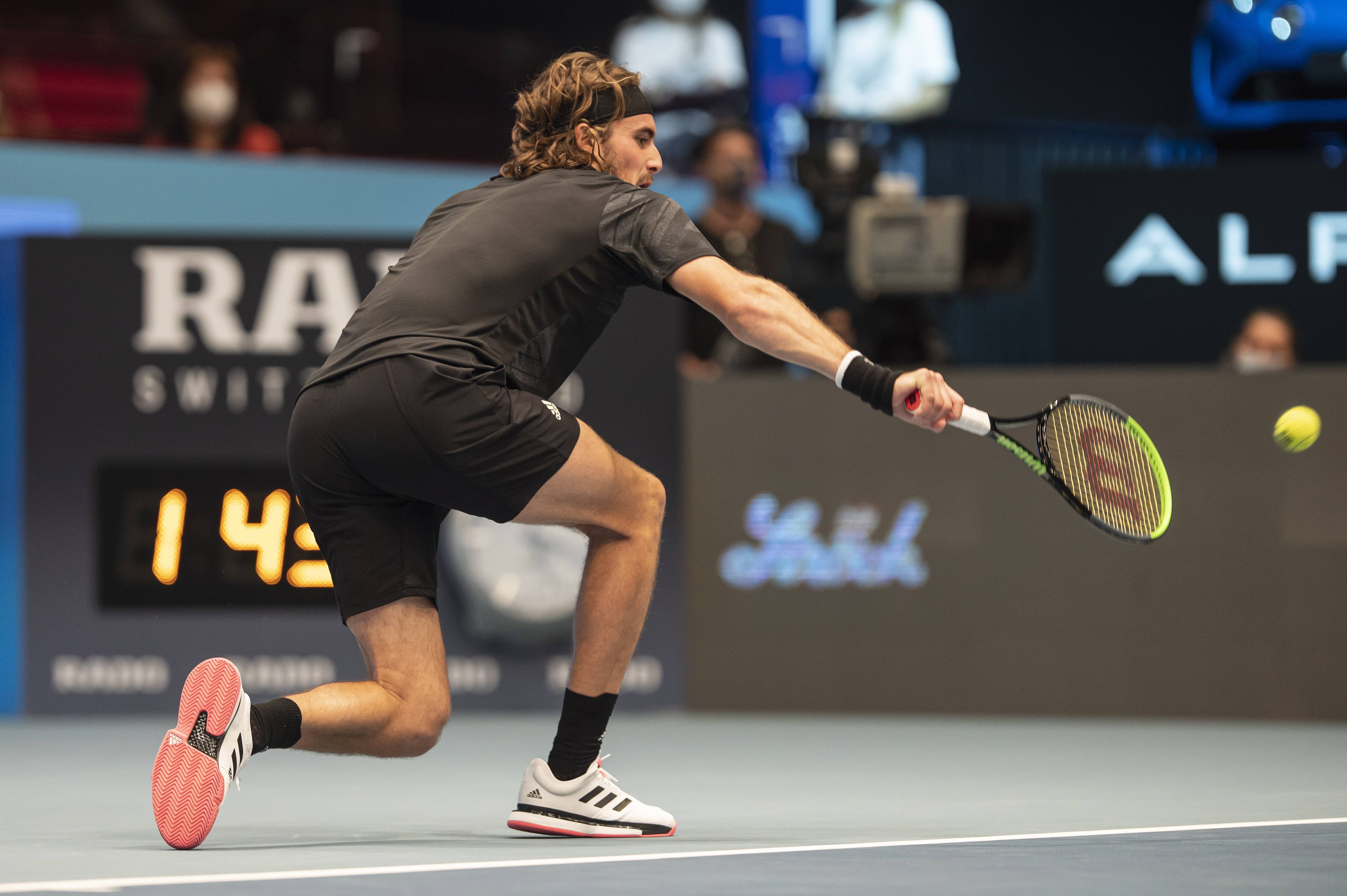 美国网球队绝杀德国网球队,西西帕斯制霸全场 美国网球队绝杀德国网球队,西西帕斯制霸全场