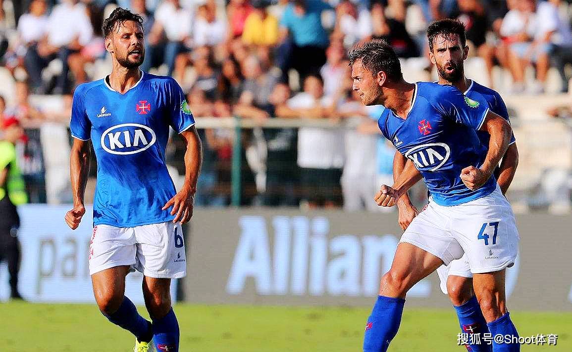 劳斯罗克斯主场大胜，英乙保级态势暂稳