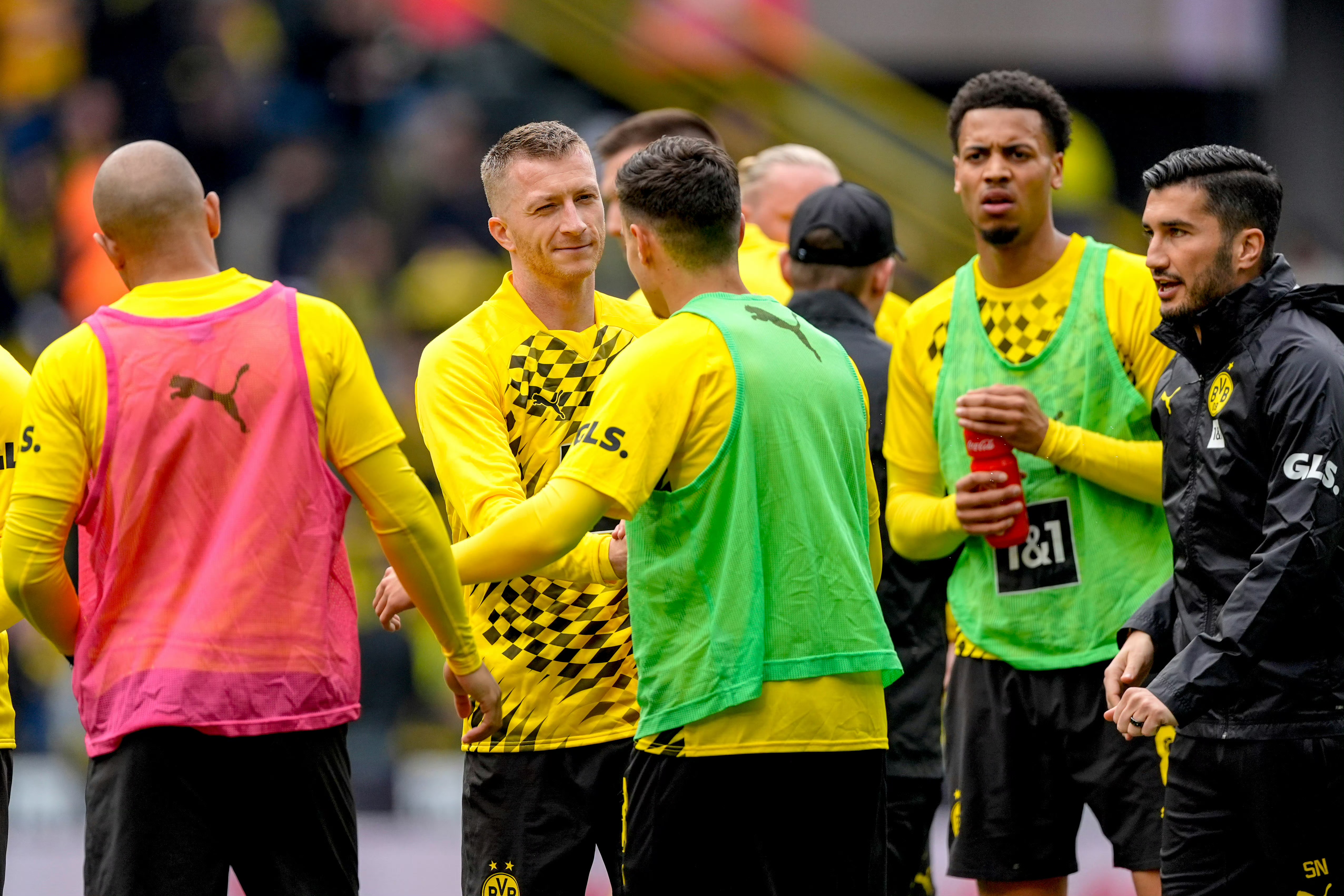 多特蒙德在重要比赛中表现出众，获得胜利！