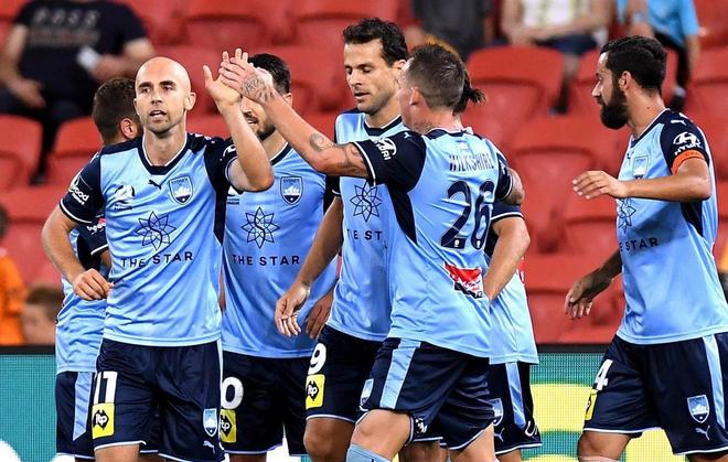 奥克兰女子足球赛事持续升温 奥克兰女子足球赛事持续升温